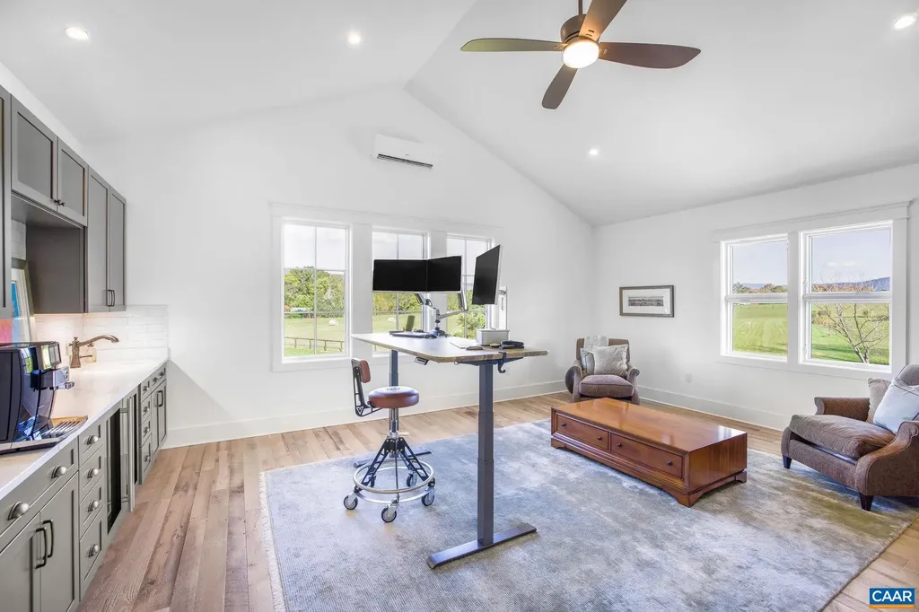 320 Barn House Lane Charlottesville VA 22901