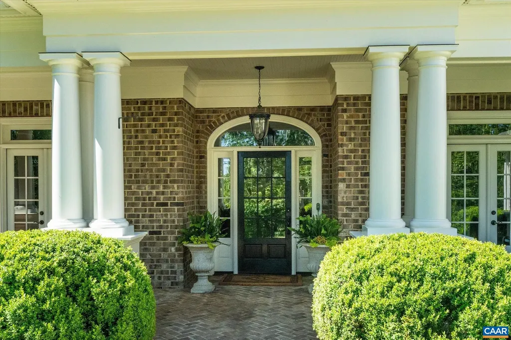 2946 Daventry Lane Charlottesville VA 22911