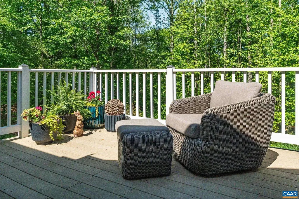 2946 Daventry Lane Charlottesville VA 22911