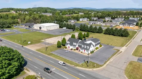 2780 Stuarts Draft Highway Stuarts Draft VA 24477