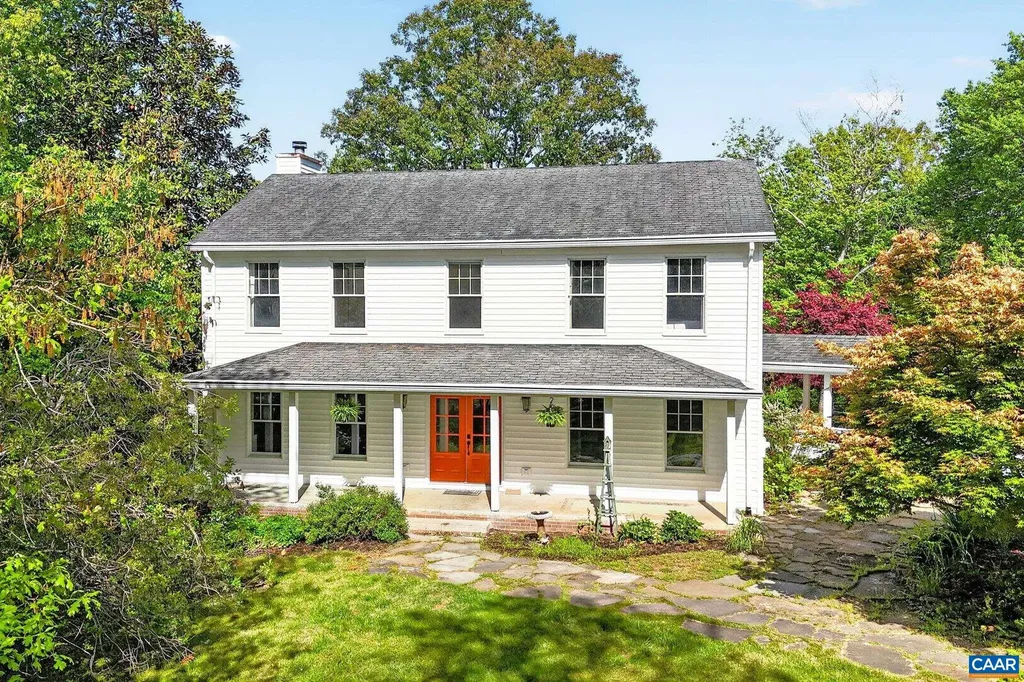 1206 South Keswick Drive Troy VA 22974