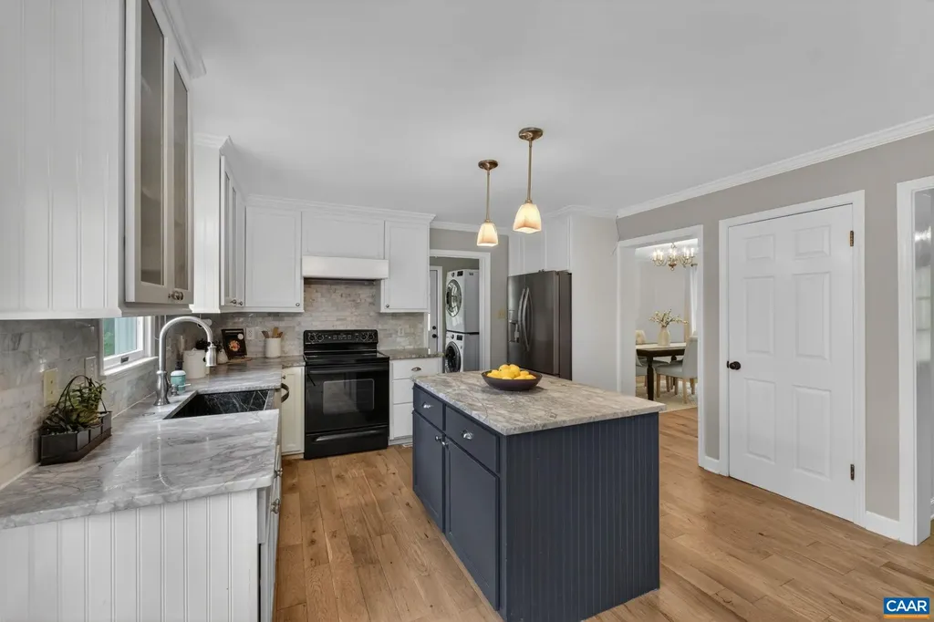1206 South Keswick Drive Troy VA 22974