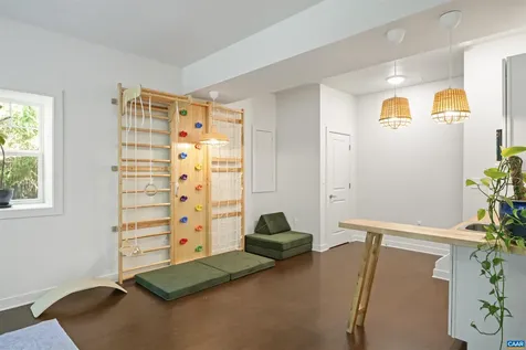 714 Rock Creek Road Charlottesville VA 22903