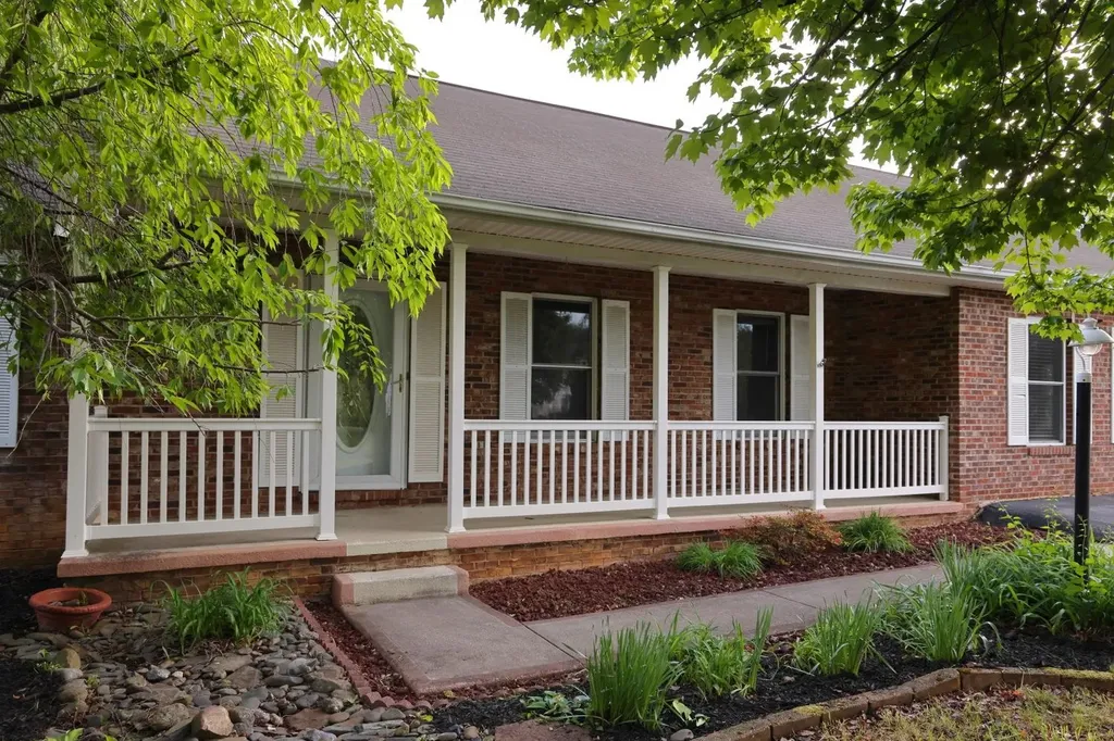 191 Grandview Drive Waynesboro VA 22980