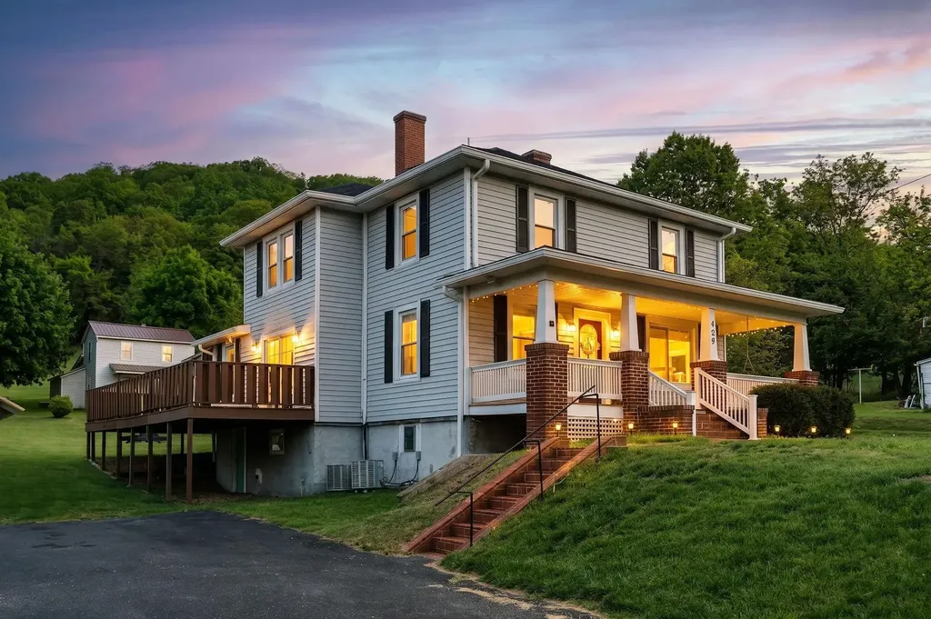 429 Betsy Bell Road Staunton VA 24401