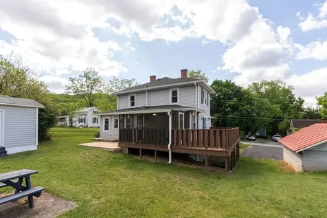 429 Betsy Bell Road Staunton VA 24401
