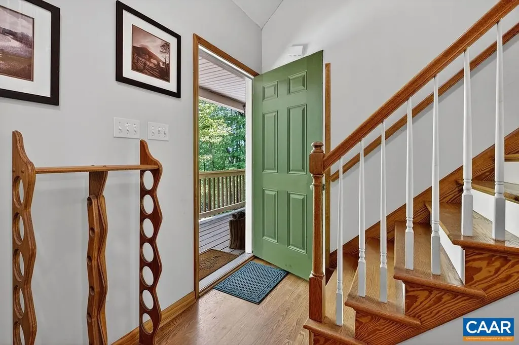 2 Dogwood Lane Nellysford VA 22958
