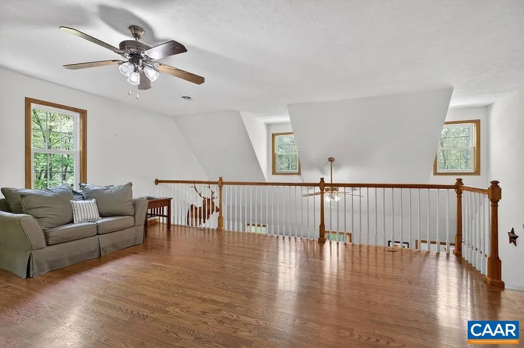 2 Dogwood Lane Nellysford VA 22958