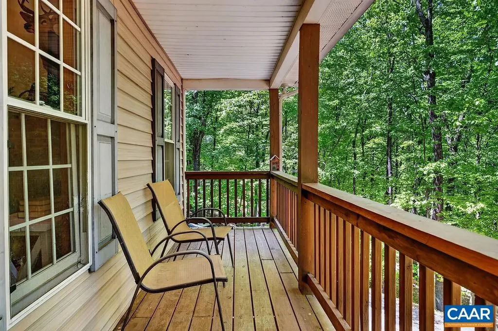 2 Dogwood Lane Nellysford VA 22958