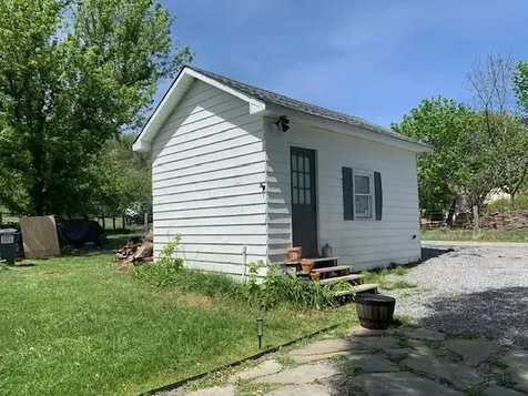 202 Spruce Street Monterey VA 24465