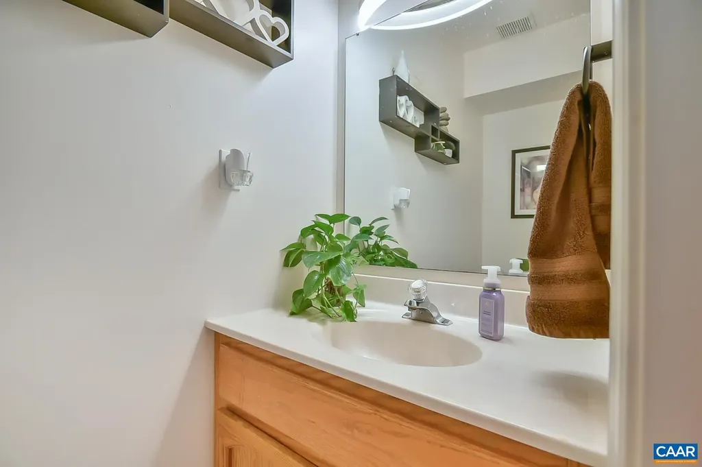 839 Harris Road Charlottesville VA 22902