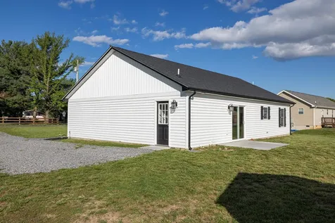 2212 Dry River Road W Dayton VA 22821