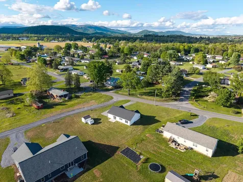 2212 Dry River Road W Dayton VA 22821