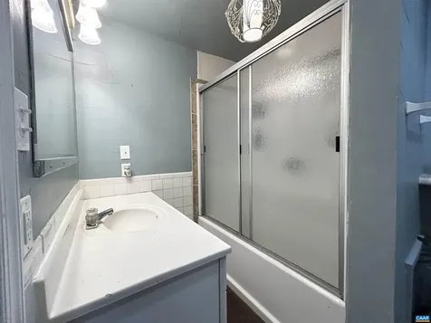 681 Sherwood Avenue Waynesboro VA 22980