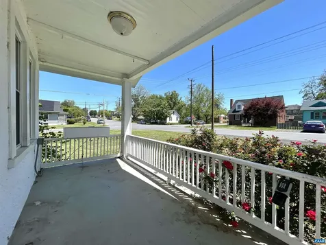 681 Sherwood Avenue Waynesboro VA 22980