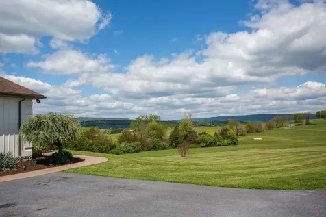 10005 Bonny Brae Lane Broadway VA 22815