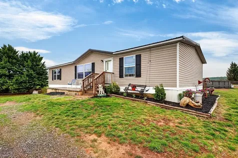 70 Middle Lane Road Grottoes VA 24441
