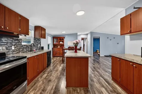 70 Middle Lane Road Grottoes VA 24441