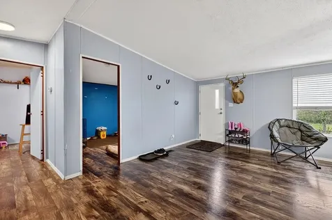 70 Middle Lane Road Grottoes VA 24441