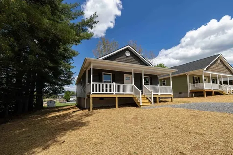 342 Fairfax Avenue W Elkton VA 22827