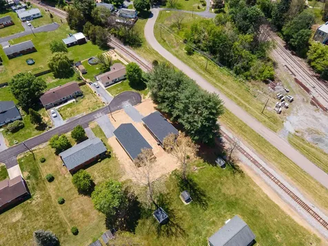 342 Fairfax Avenue W Elkton VA 22827