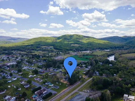 342 Fairfax Avenue W Elkton VA 22827