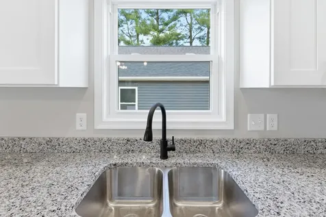 342 Fairfax Avenue W Elkton VA 22827
