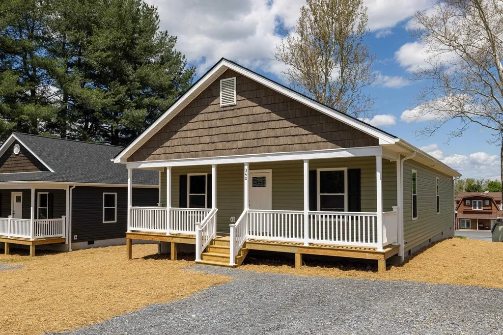 340 Fairfax Avenue W Elkton VA 22827