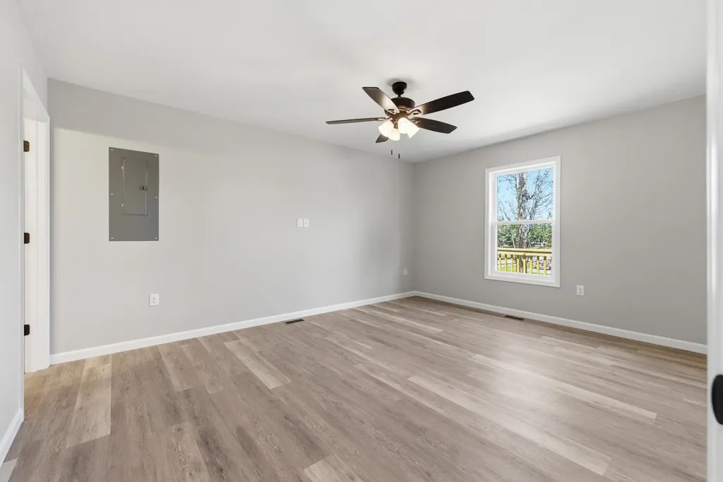340 Fairfax Avenue W Elkton VA 22827