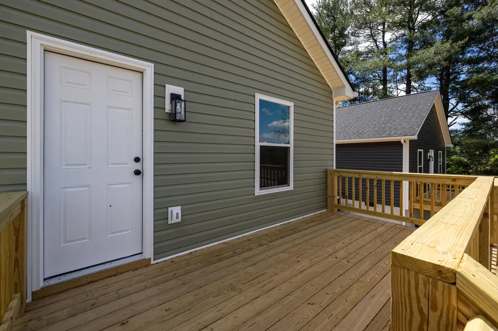 340 Fairfax Avenue W Elkton VA 22827