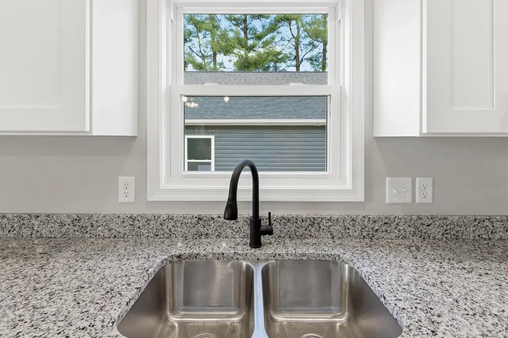 340 Fairfax Avenue W Elkton VA 22827
