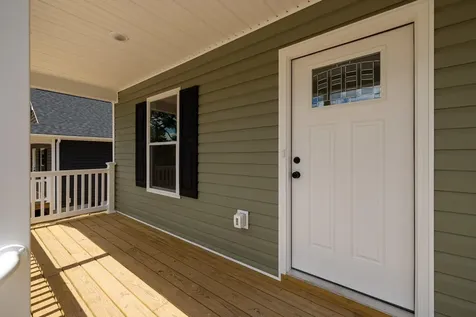 340 Fairfax Avenue W Elkton VA 22827