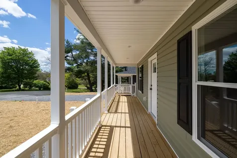 340 Fairfax Avenue W Elkton VA 22827