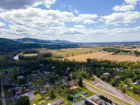 340 Fairfax Avenue W Elkton VA 22827