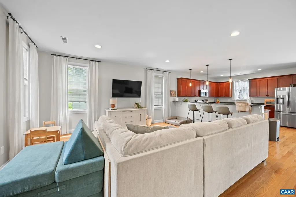 743 Country Green Road Charlottesville VA 22903