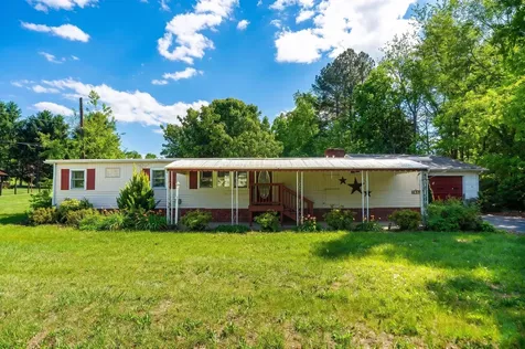 105 Mine Branch Road Crimora VA 24431
