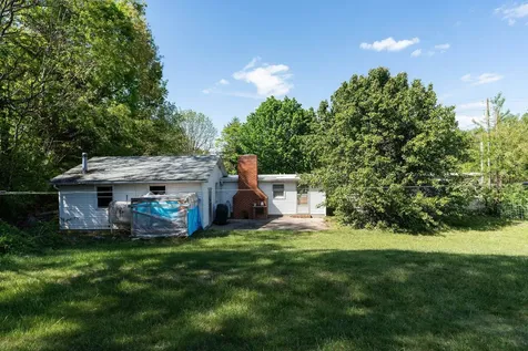 105 Mine Branch Road Crimora VA 24431