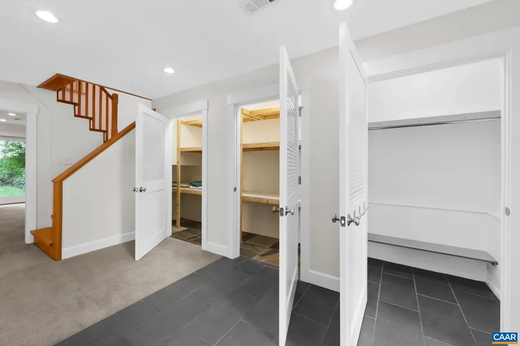 1832 Yorktown Drive Charlottesville VA 22901