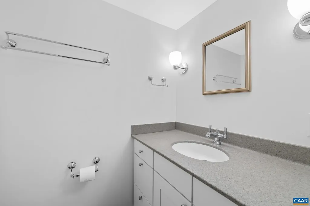 1832 Yorktown Drive Charlottesville VA 22901