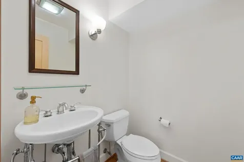 1832 Yorktown Drive Charlottesville VA 22901