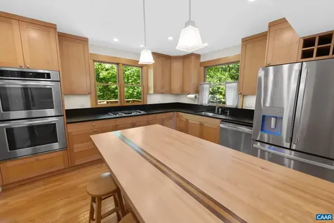 1832 Yorktown Drive Charlottesville VA 22901
