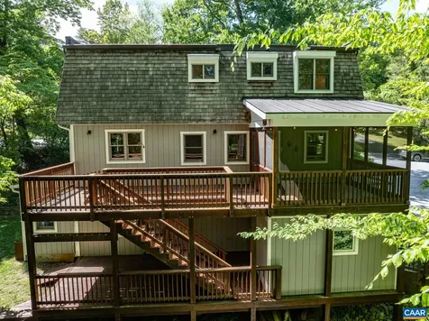1832 Yorktown Drive Charlottesville VA 22901