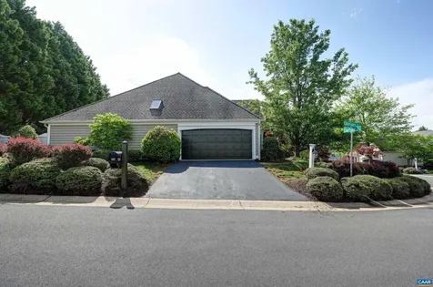 685 Courtyard Court Charlottesville VA 22903