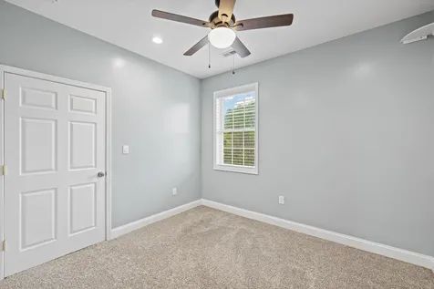1941 Rhianon Lane Harrisonburg VA 22801