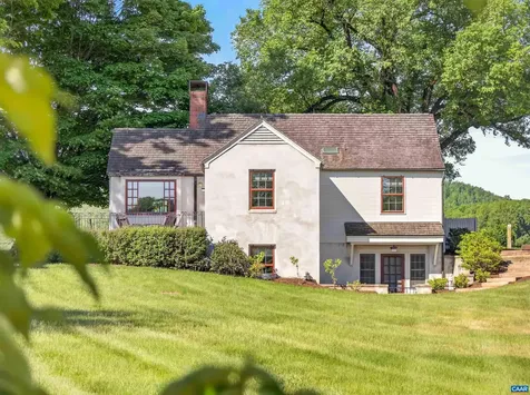 1795 Bundoran Drive North Garden VA 22959