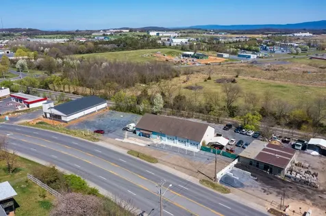 1090 Virginia Avenue Harrisonburg VA 22802