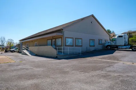 1090 Virginia Avenue Harrisonburg VA 22802