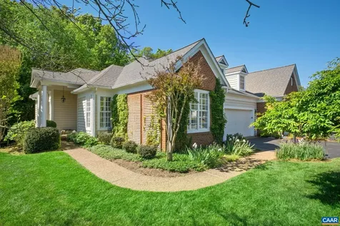 1214 Townbrook Crossing Charlottesville VA 22901