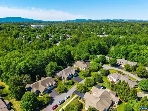 1214 Townbrook Crossing Charlottesville VA 22901