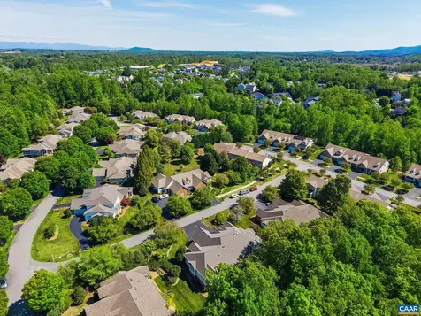 1214 Townbrook Crossing Charlottesville VA 22901